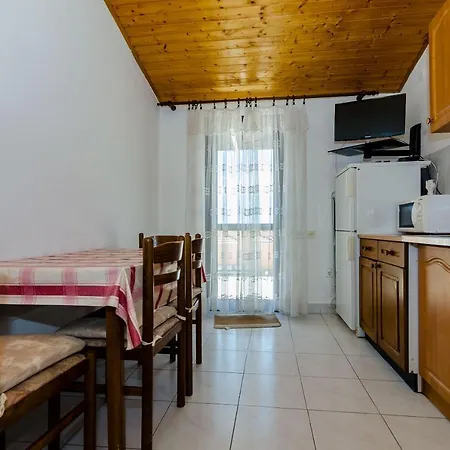 Apartments Kursan Trogir Exterior photo